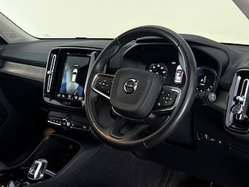 Used Volvo XC40 2020 for sale - 79699028: Photo