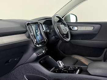Used Volvo XC40 2020 for sale - 79699028: Photo