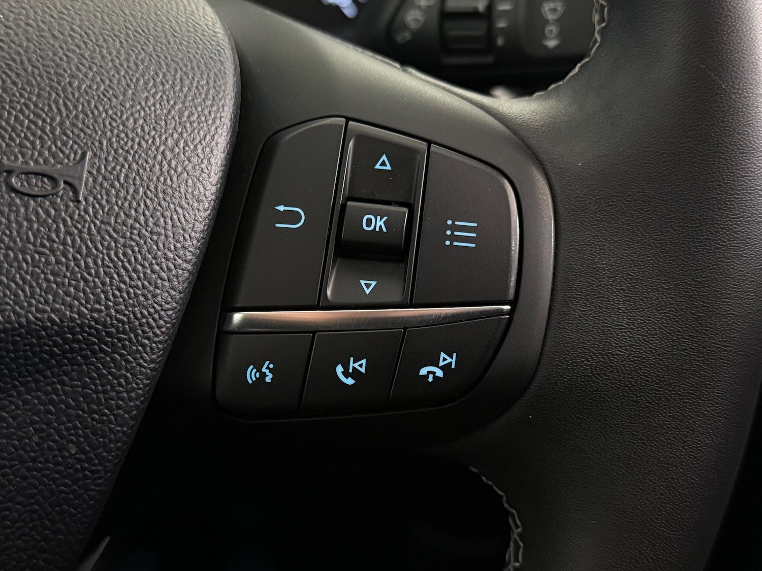 Used Ford Puma 2023 for sale - 76537941: Photo 25