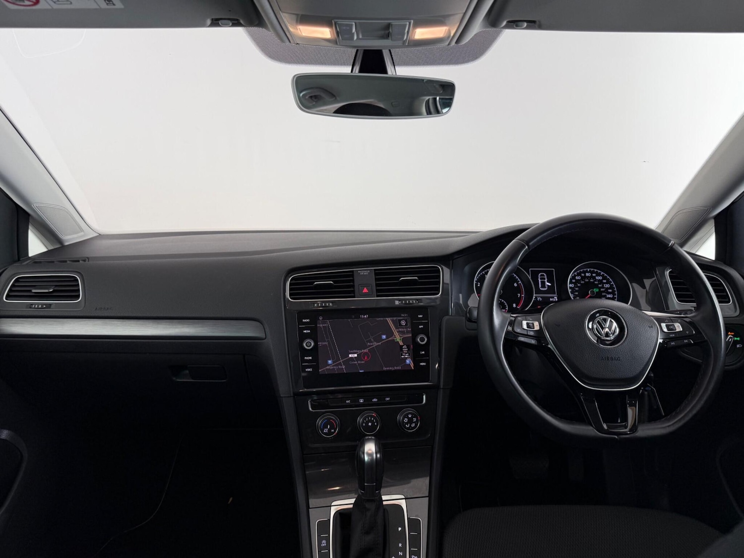 Used Volkswagen Golf 2019 for sale - 76466883: Photo 11