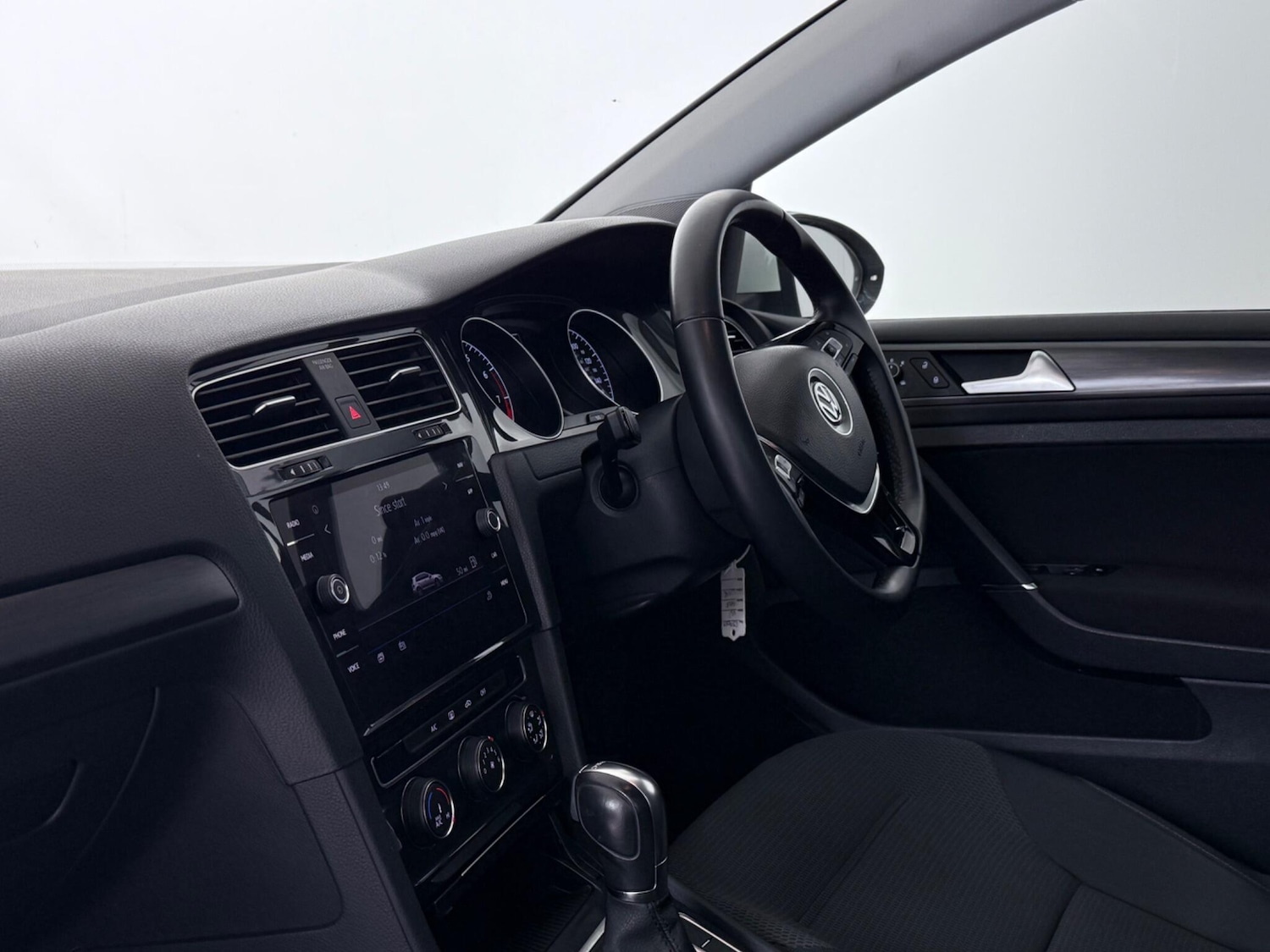 Used Volkswagen Golf 2019 for sale - 76466883: Photo 18