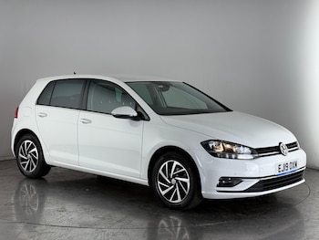 Volkswagen - Golf