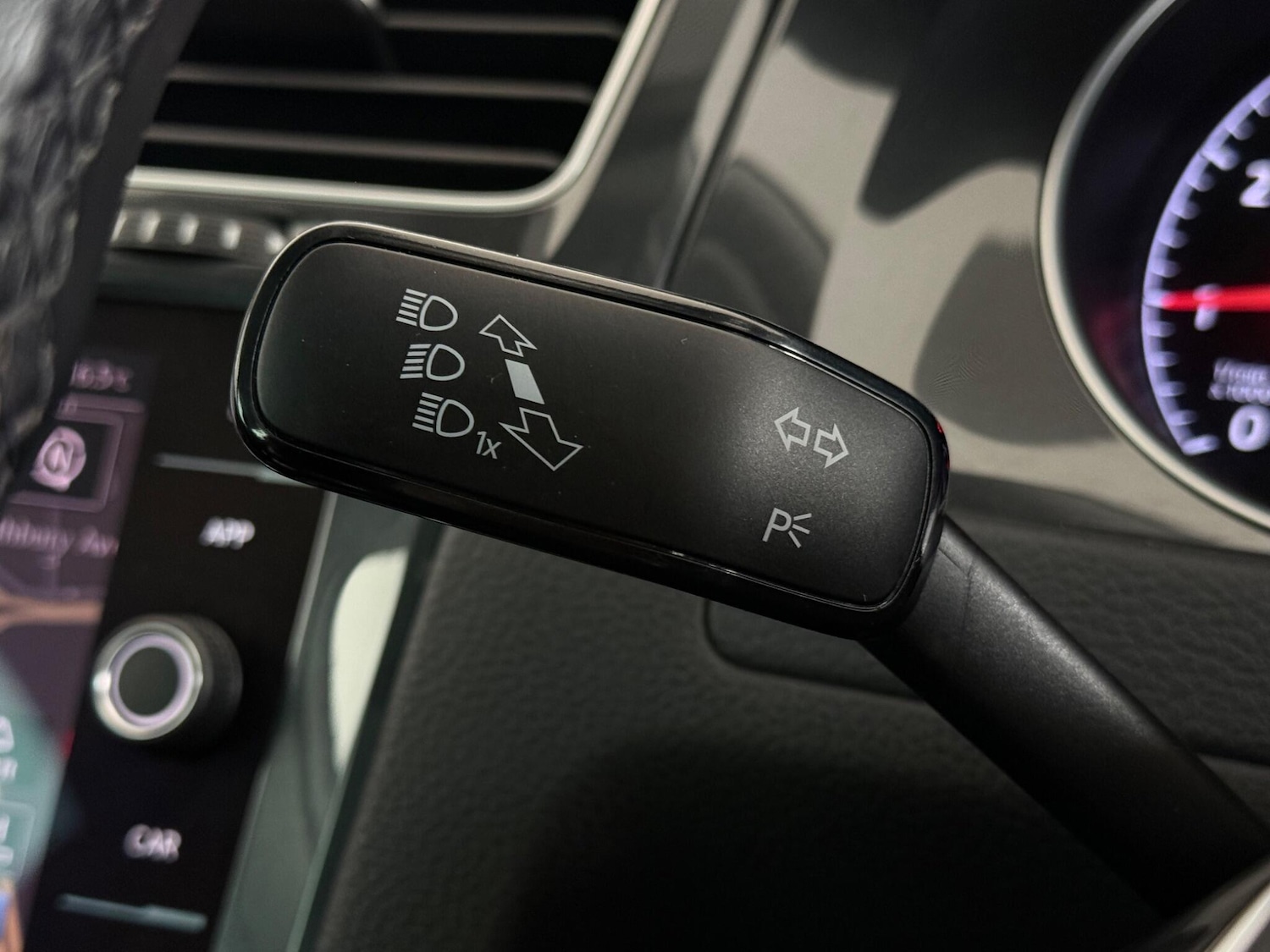 Used Volkswagen Golf 2019 for sale - 76466883: Photo 28