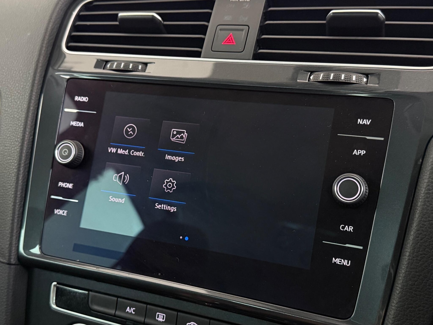 Used Volkswagen Golf 2019 for sale - 76466883: Photo 37