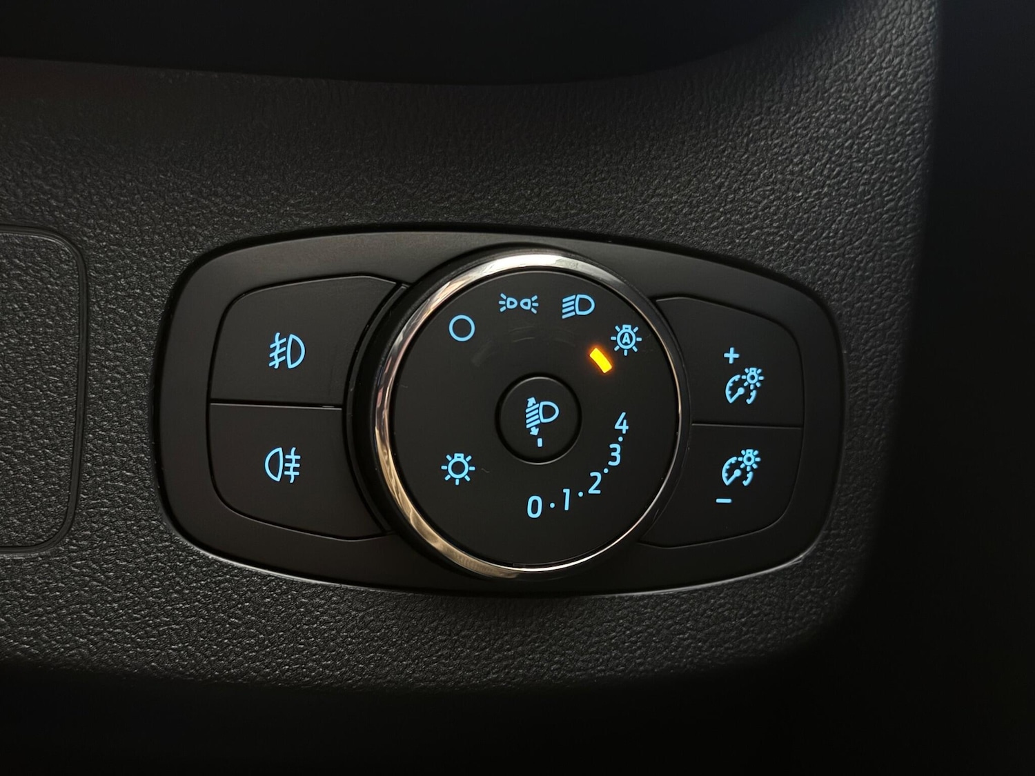 Used Ford Puma 2023 for sale - 76467189: Photo 43