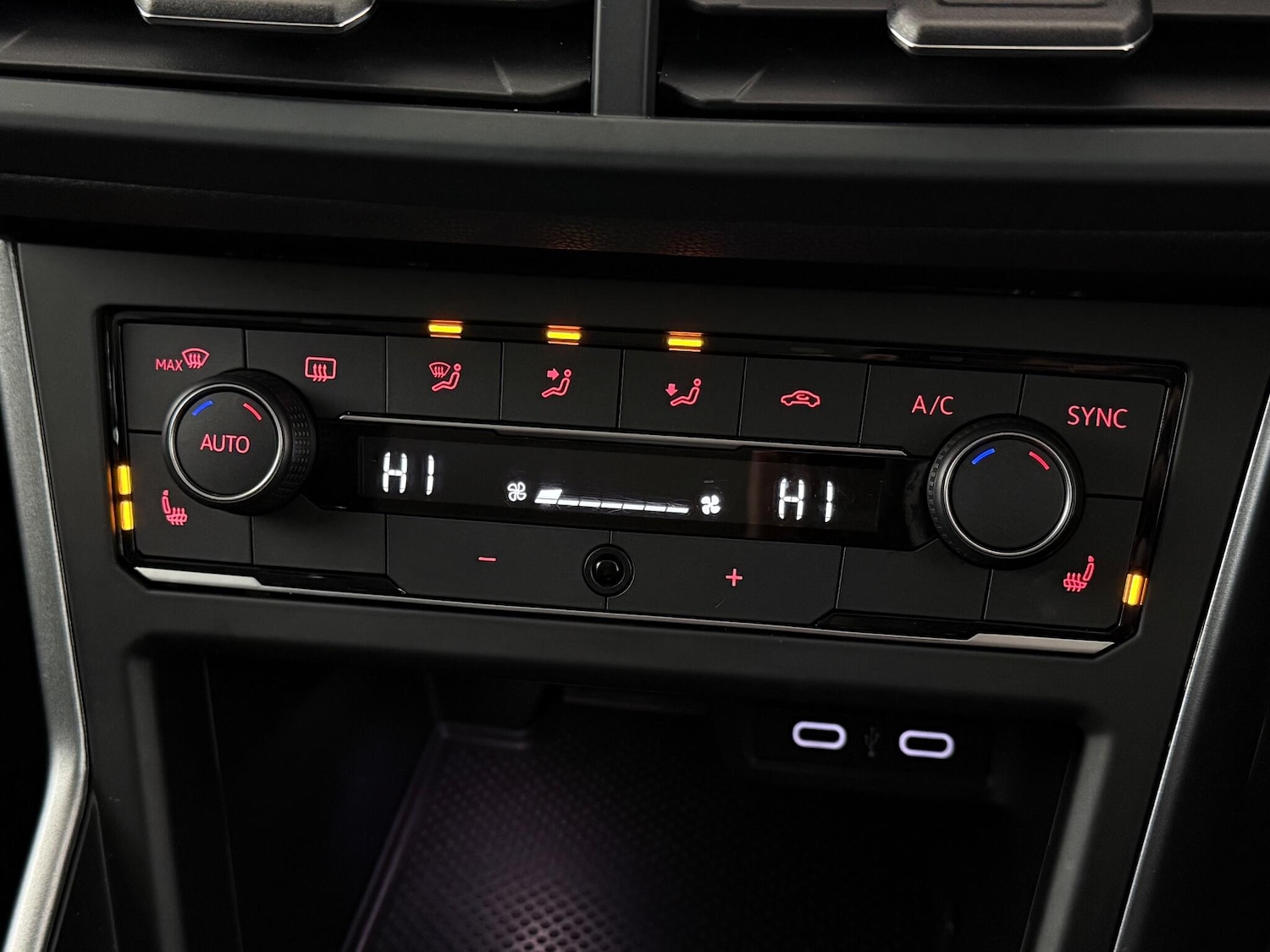 Used Volkswagen Polo 2021 for sale - 77243488: Photo 33