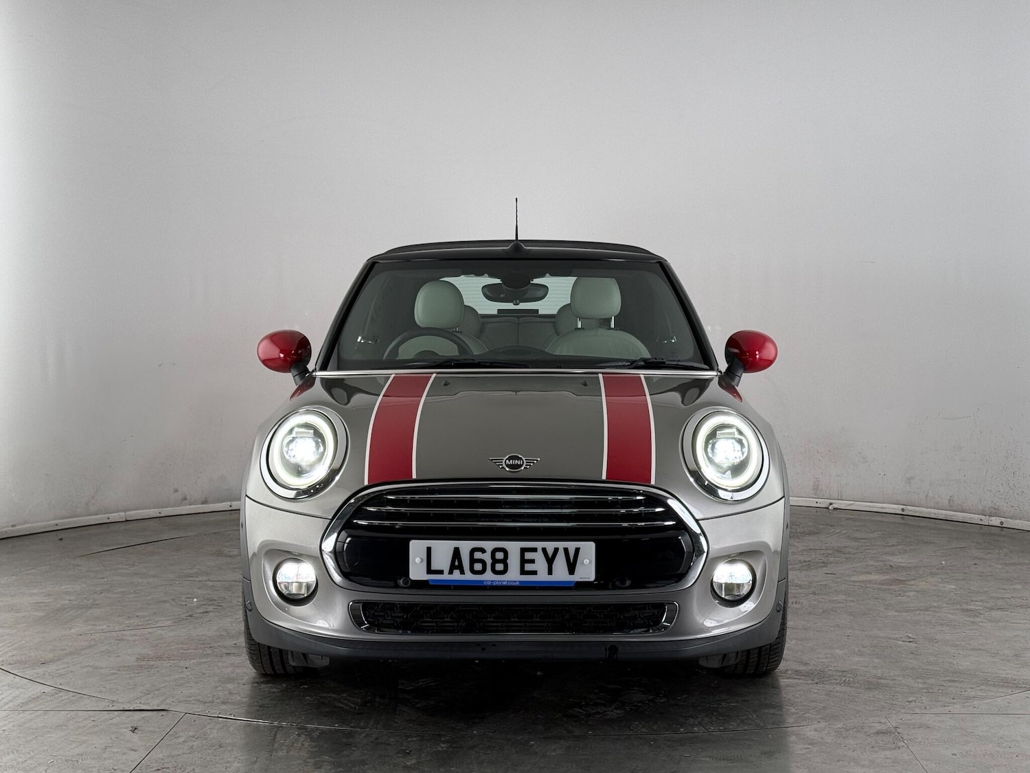 Used MINI Convertible 2019 for sale - 77246346: Photo 11
