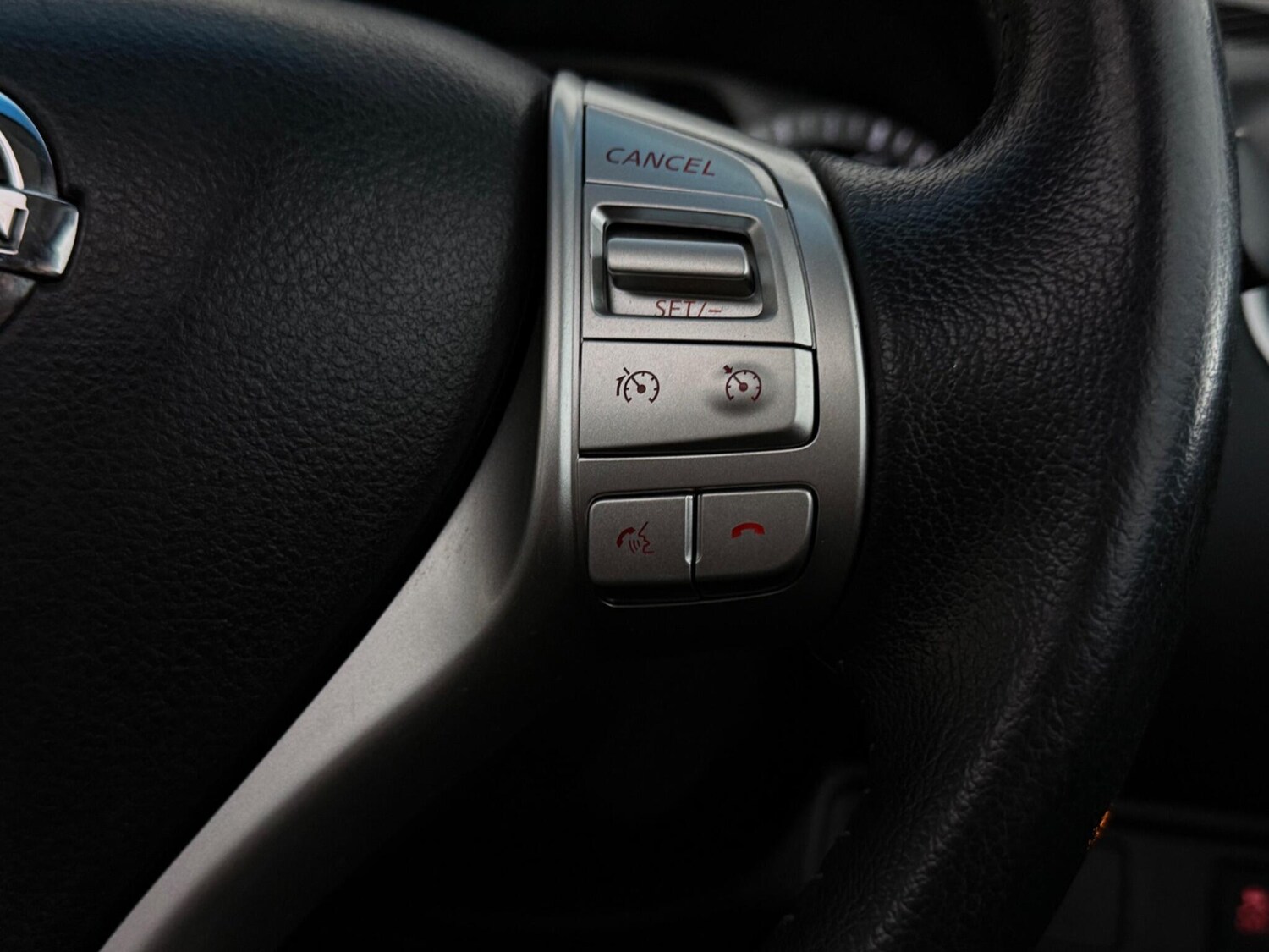 Used Nissan Navara 2017 for sale - 77940871: Photo 19