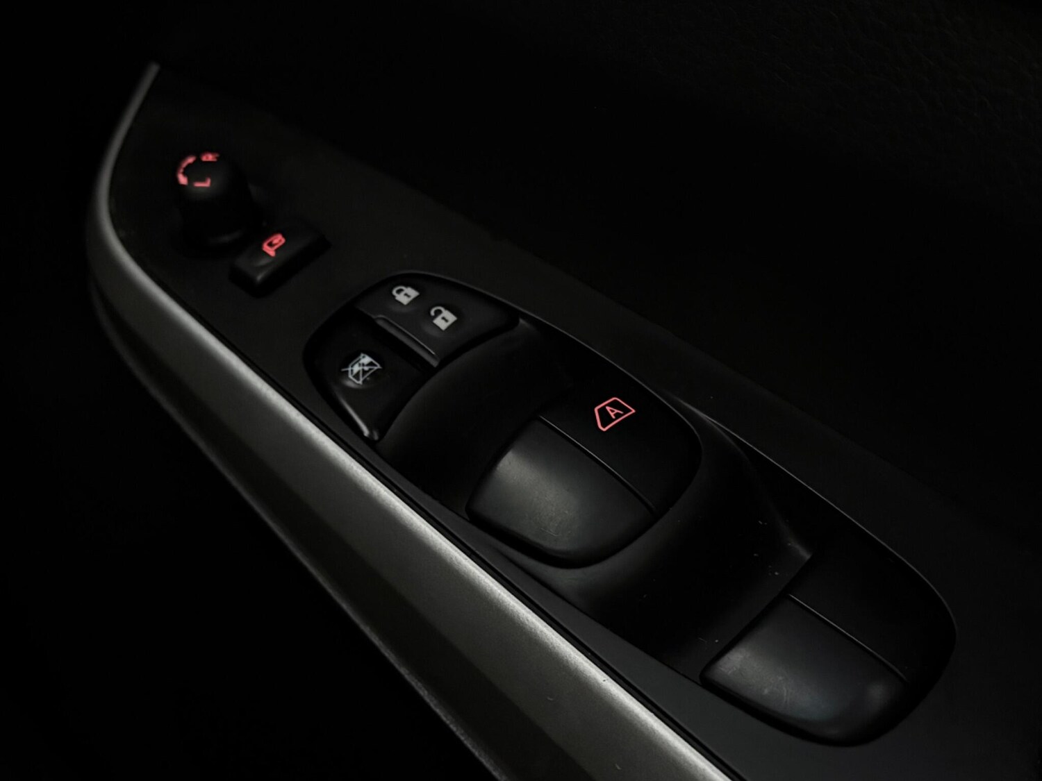 Used Nissan Navara 2017 for sale - 77940871: Photo 23