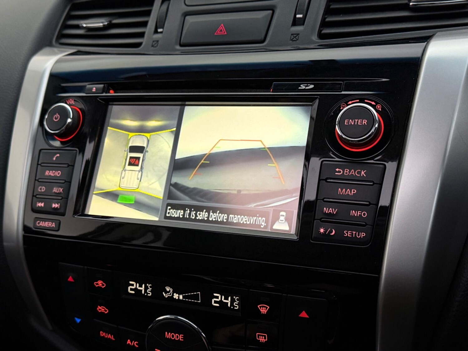 Used Nissan Navara 2017 for sale - 77940871: Photo 26