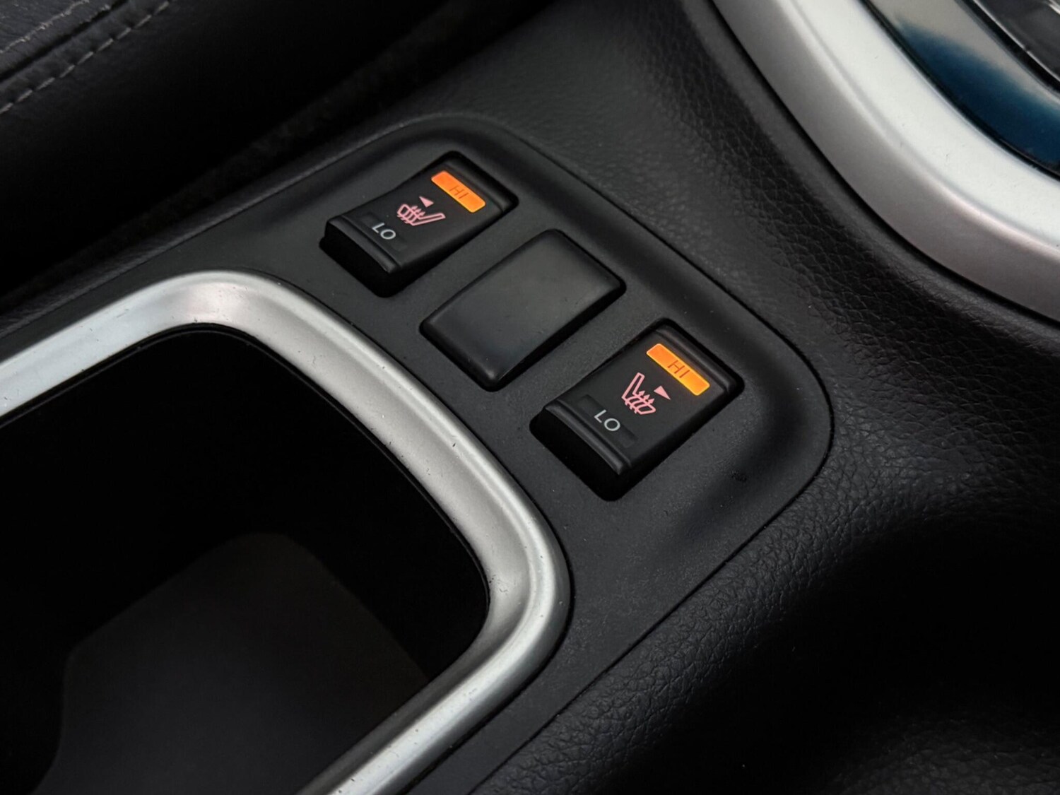 Used Nissan Navara 2017 for sale - 77940871: Photo 29