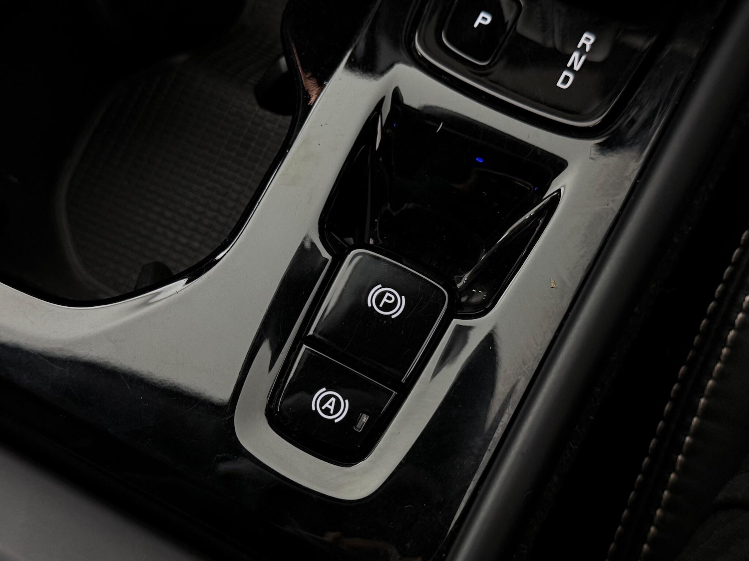 Used Volvo XC40 2021 for sale - 76467484: Photo 41