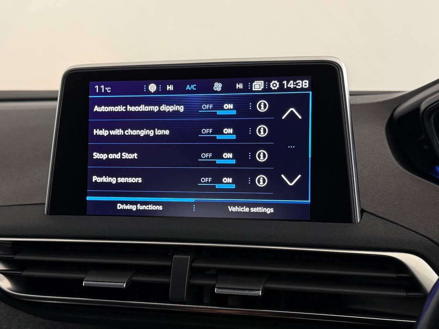 Used Peugeot 3008 2018 for sale - 77222763: Photo 21