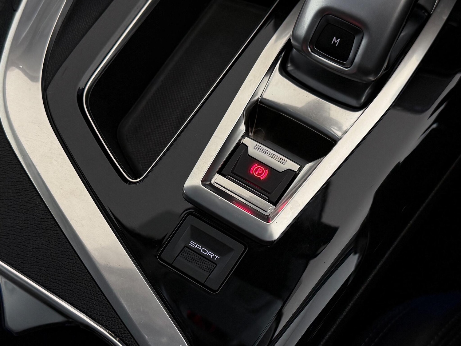 Used Peugeot 3008 2018 for sale - 77222763: Photo 33