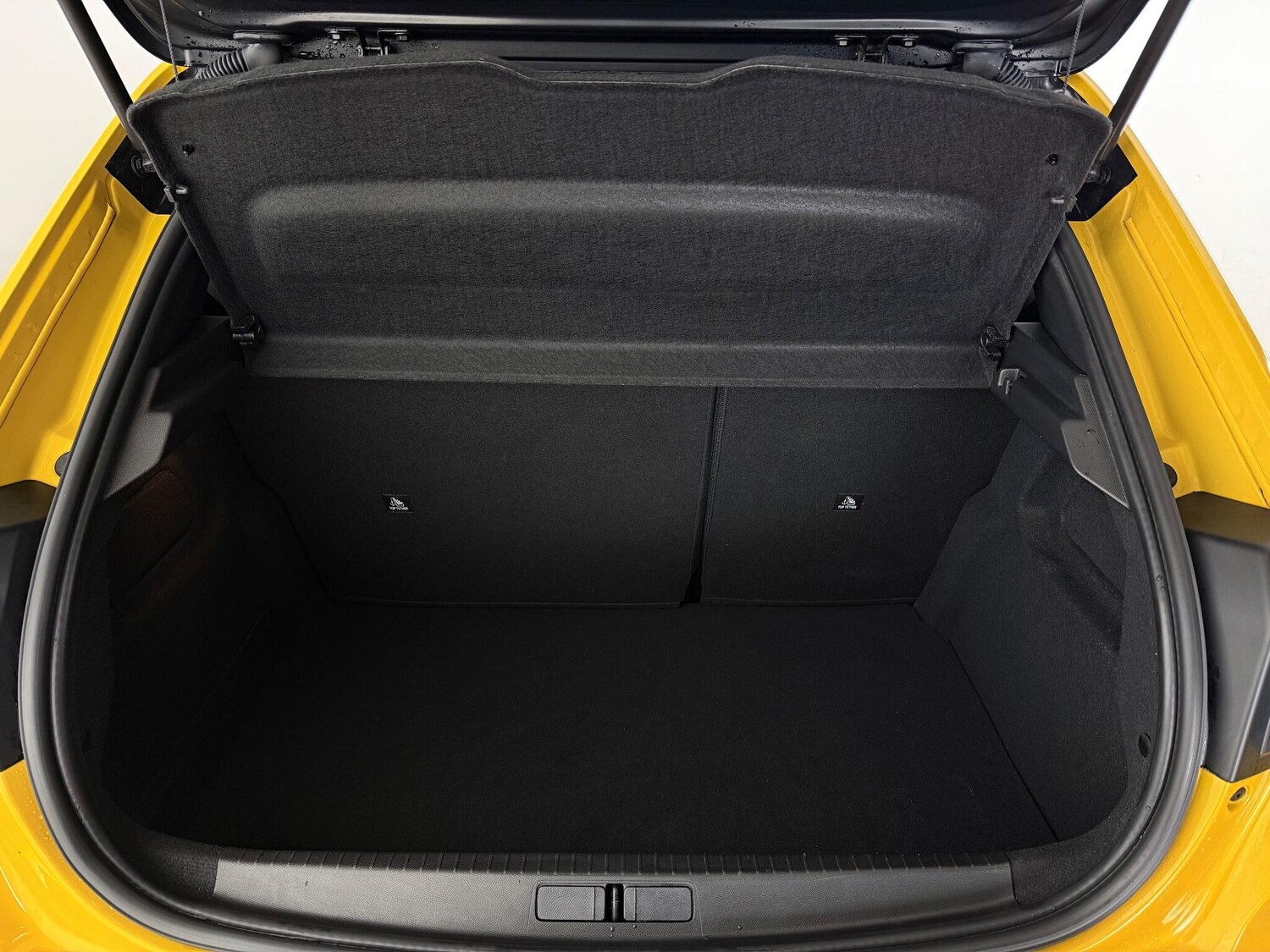 Used Peugeot 208 2021 for sale - 76608094: Photo 13