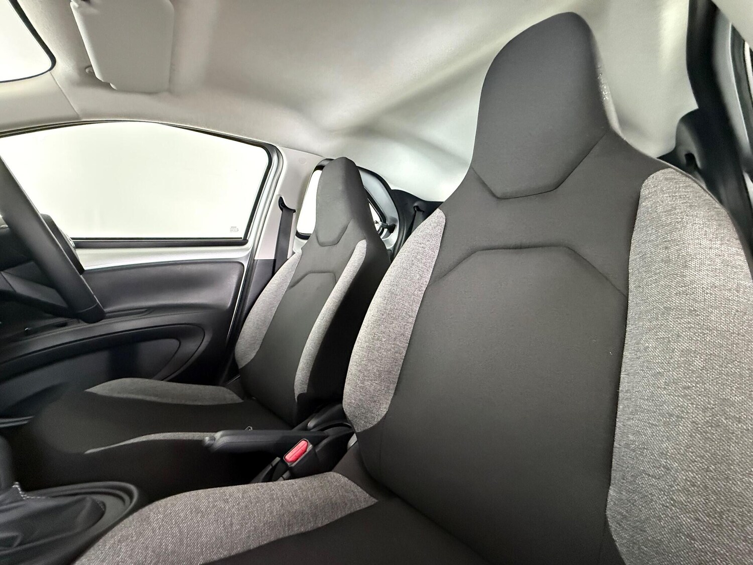 Used Toyota Aygo X 2022 for sale - 77259653: Photo 8