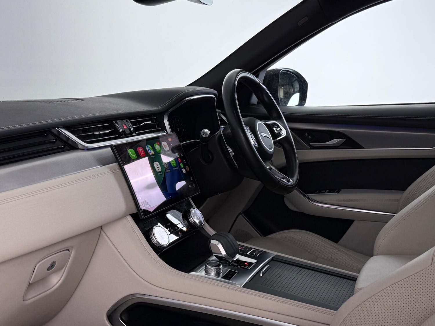 Used Jaguar F-Pace 2021 for sale - 77769871: Photo 17