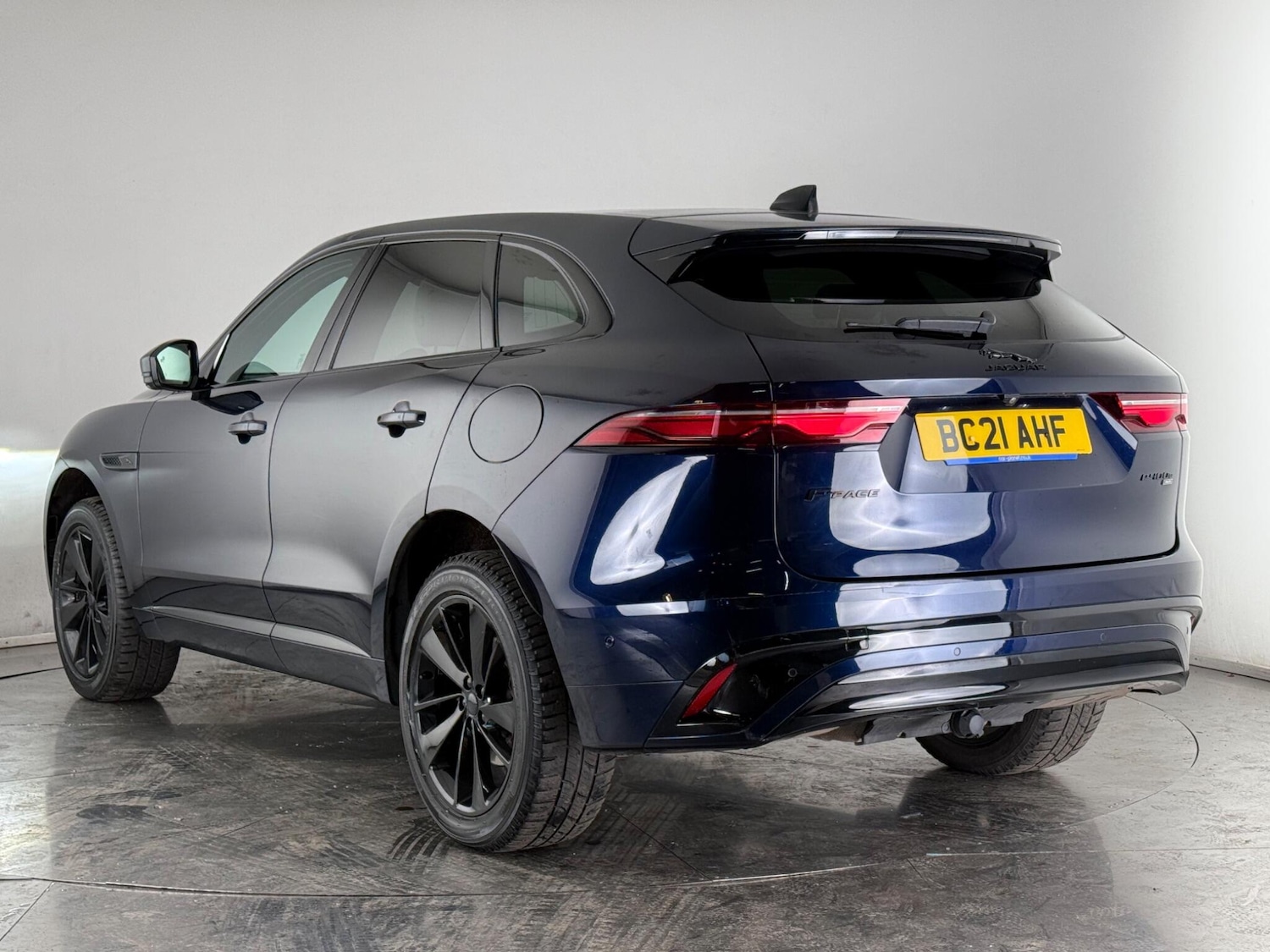 Used Jaguar F-Pace 2021 for sale - 77769871: Photo 4
