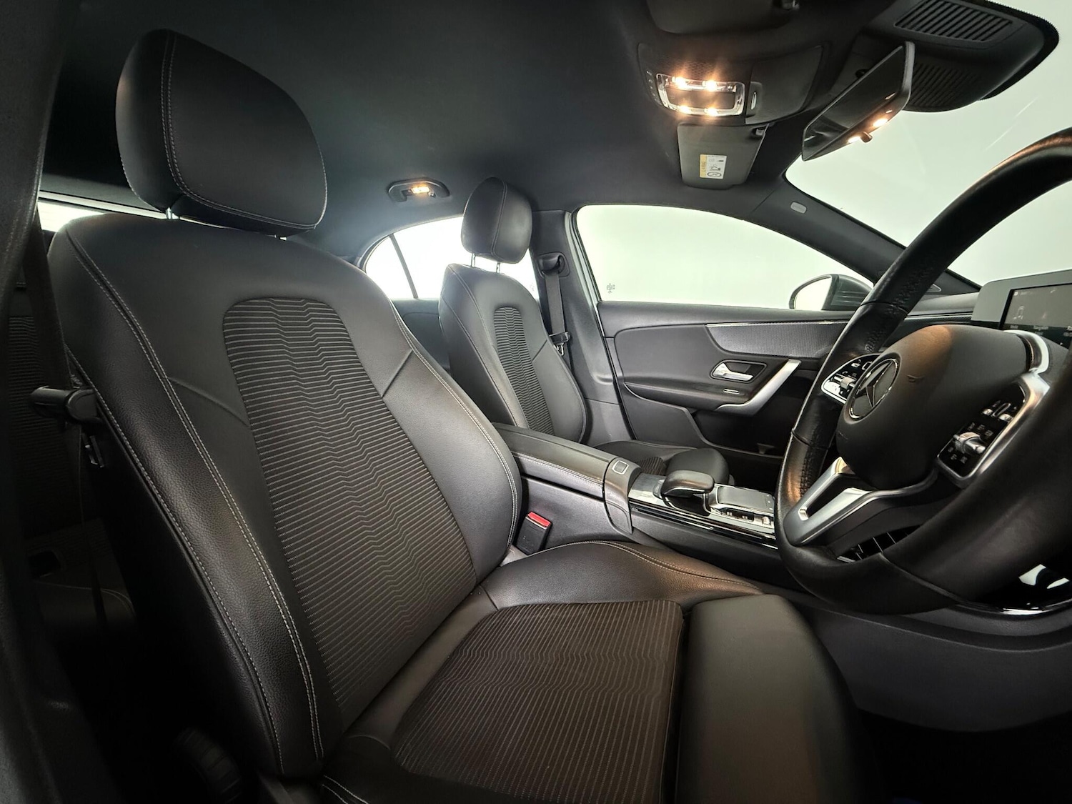 Used Mercedes-Benz A-Class 2019 for sale - 77182432: Photo 11