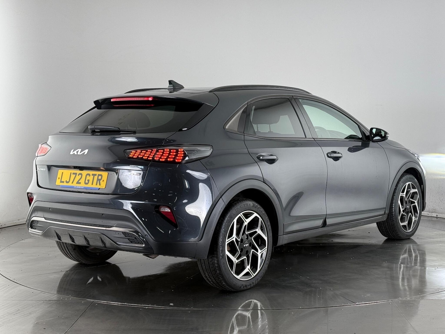 Used Kia XCeed 2023 for sale - 77183033: Photo 4