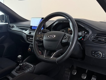 Used Ford Focus 2019 for sale - 79076360: Photo