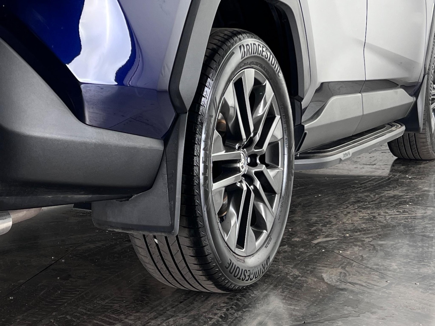 Used Toyota RAV4 2022 for sale - 76466820: Photo 10