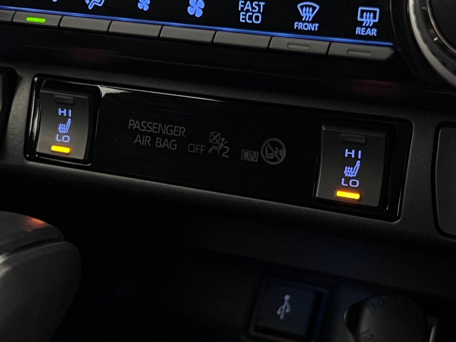 Used Toyota RAV4 2022 for sale - 76466820: Photo 38