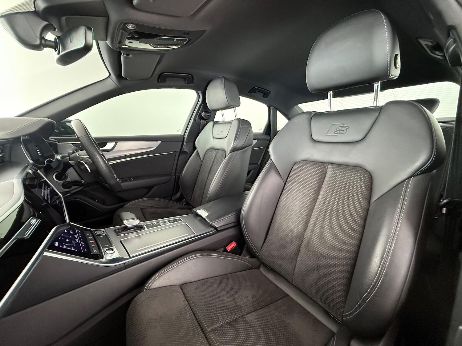 Used Audi A6 Saloon 2019 for sale - 77222000: Photo 11