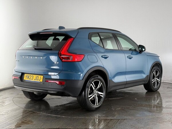 Used Volvo XC40 2023 for sale - 76216899: Photo 4