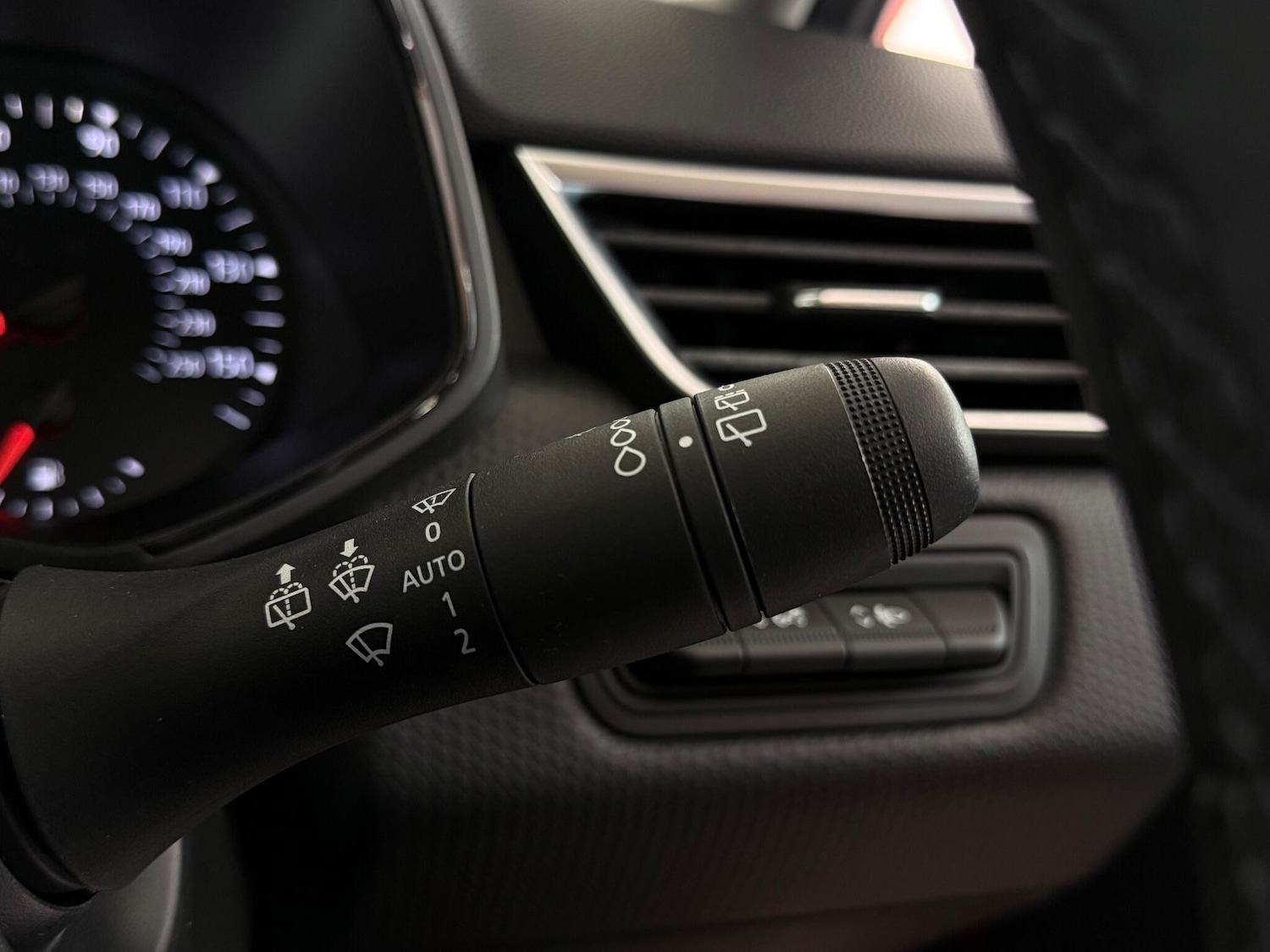 Used Renault Clio 2021 for sale - 77243685: Photo 21