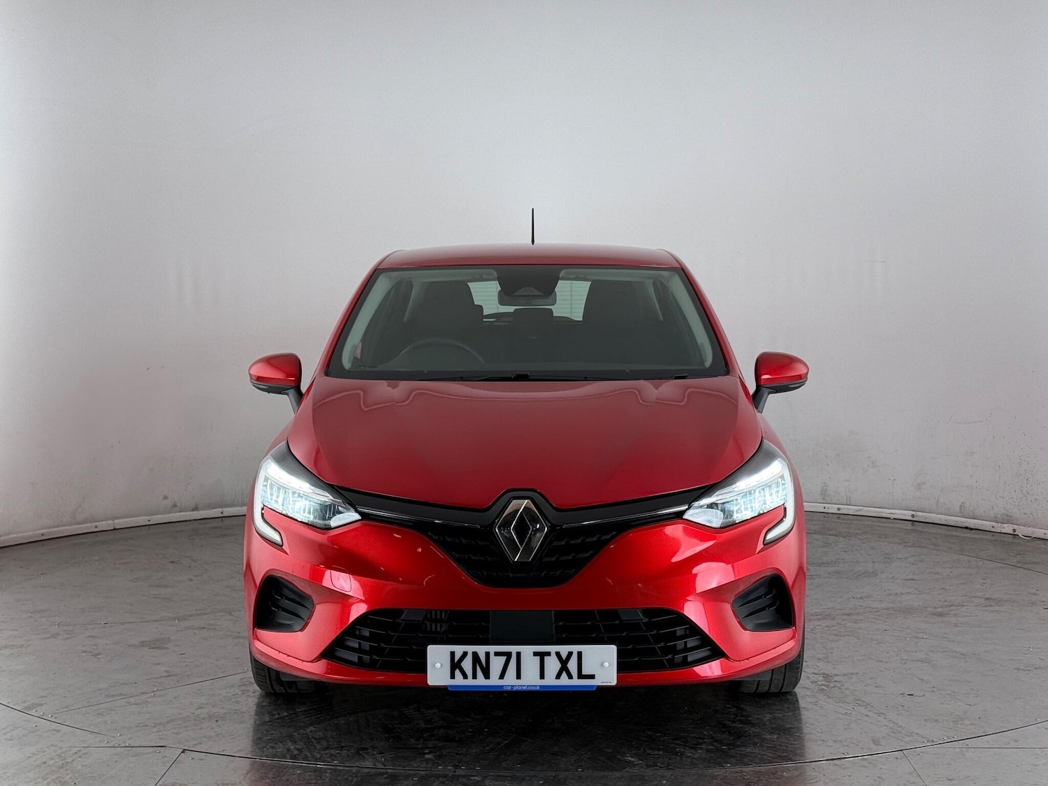 Used Renault Clio 2021 for sale - 77243685: Photo 5