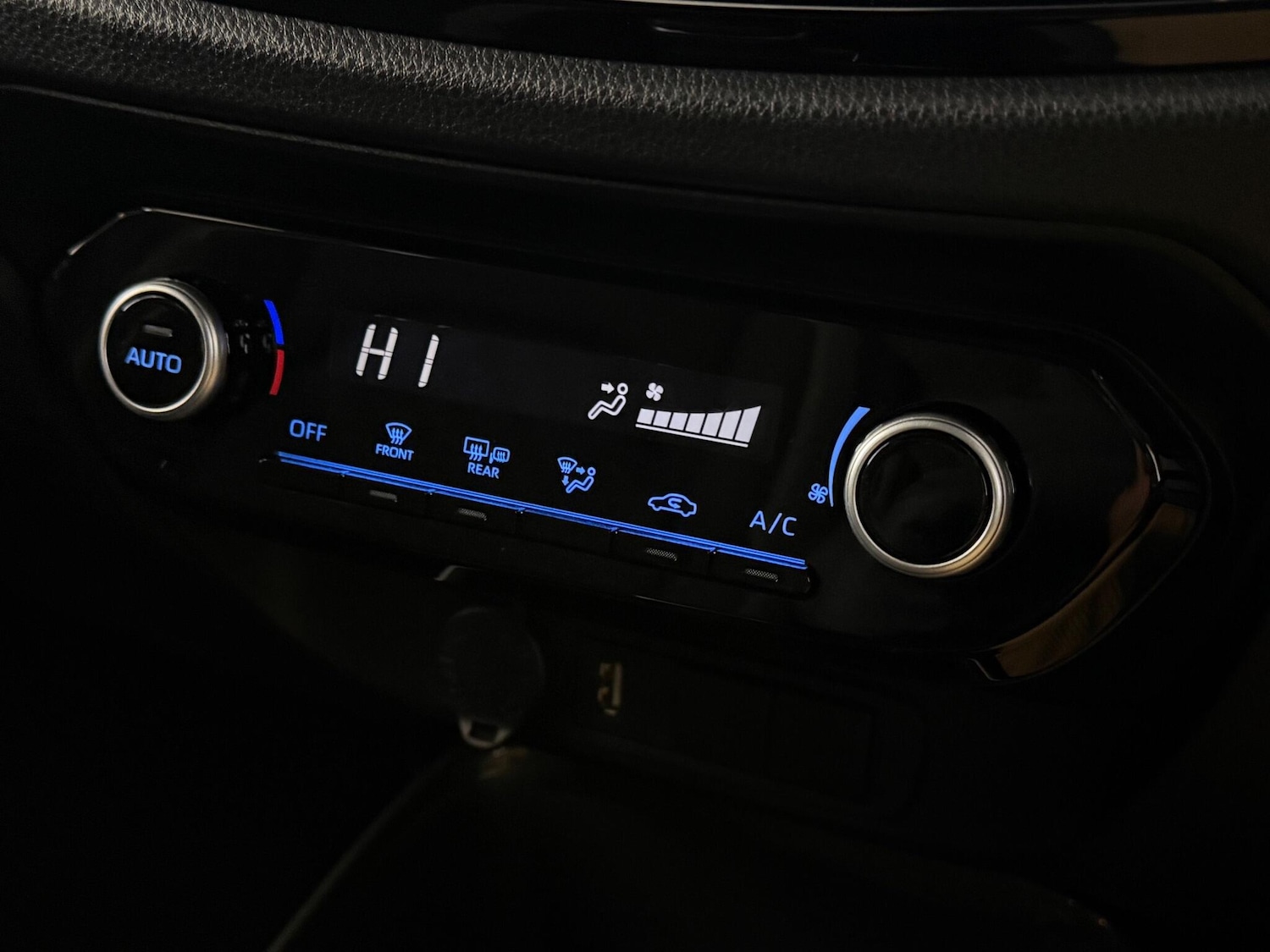 Used Toyota Aygo X 2023 for sale - 77222282: Photo 31