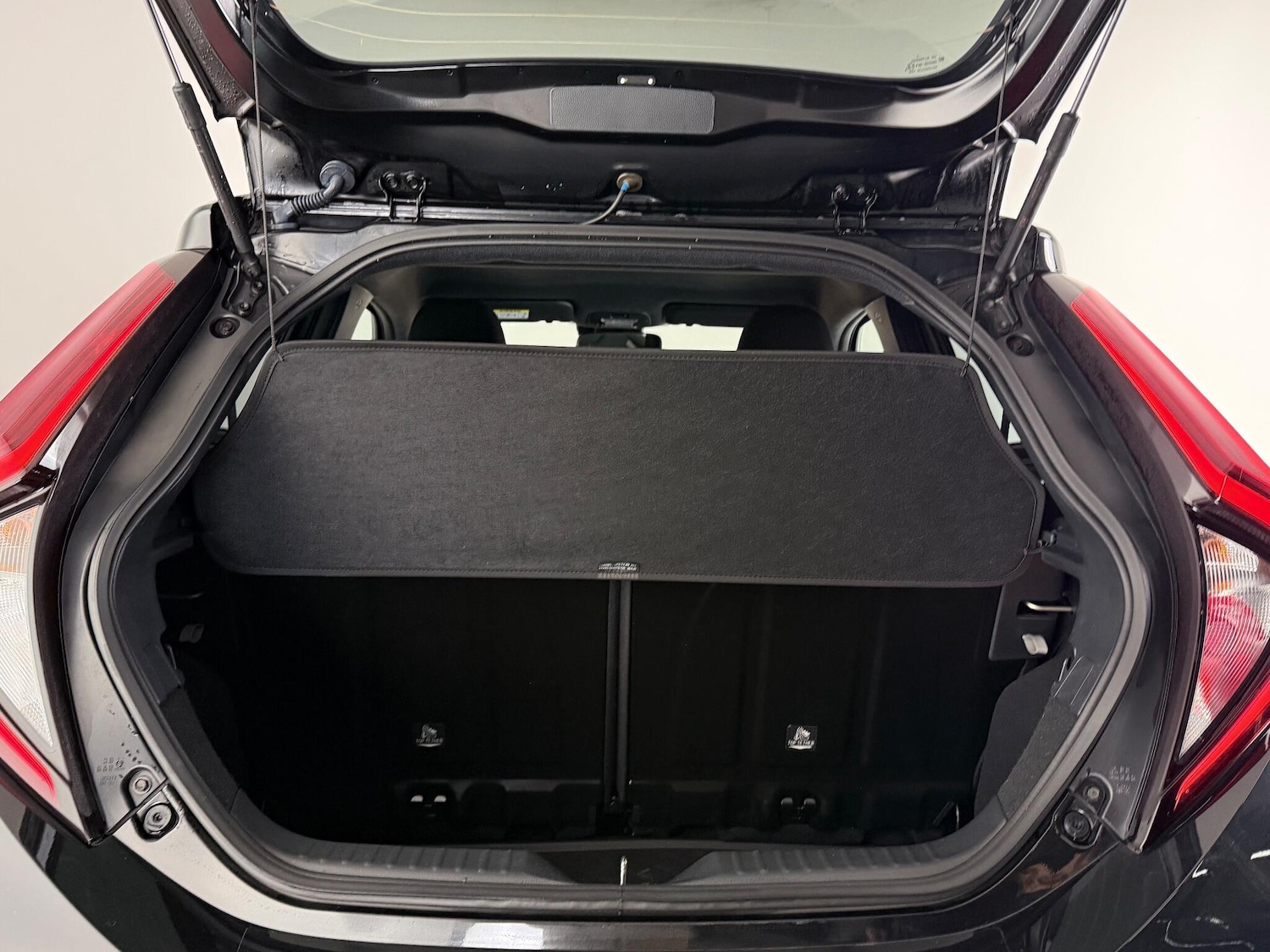 Used Toyota Aygo X 2023 for sale - 77222282: Photo 9