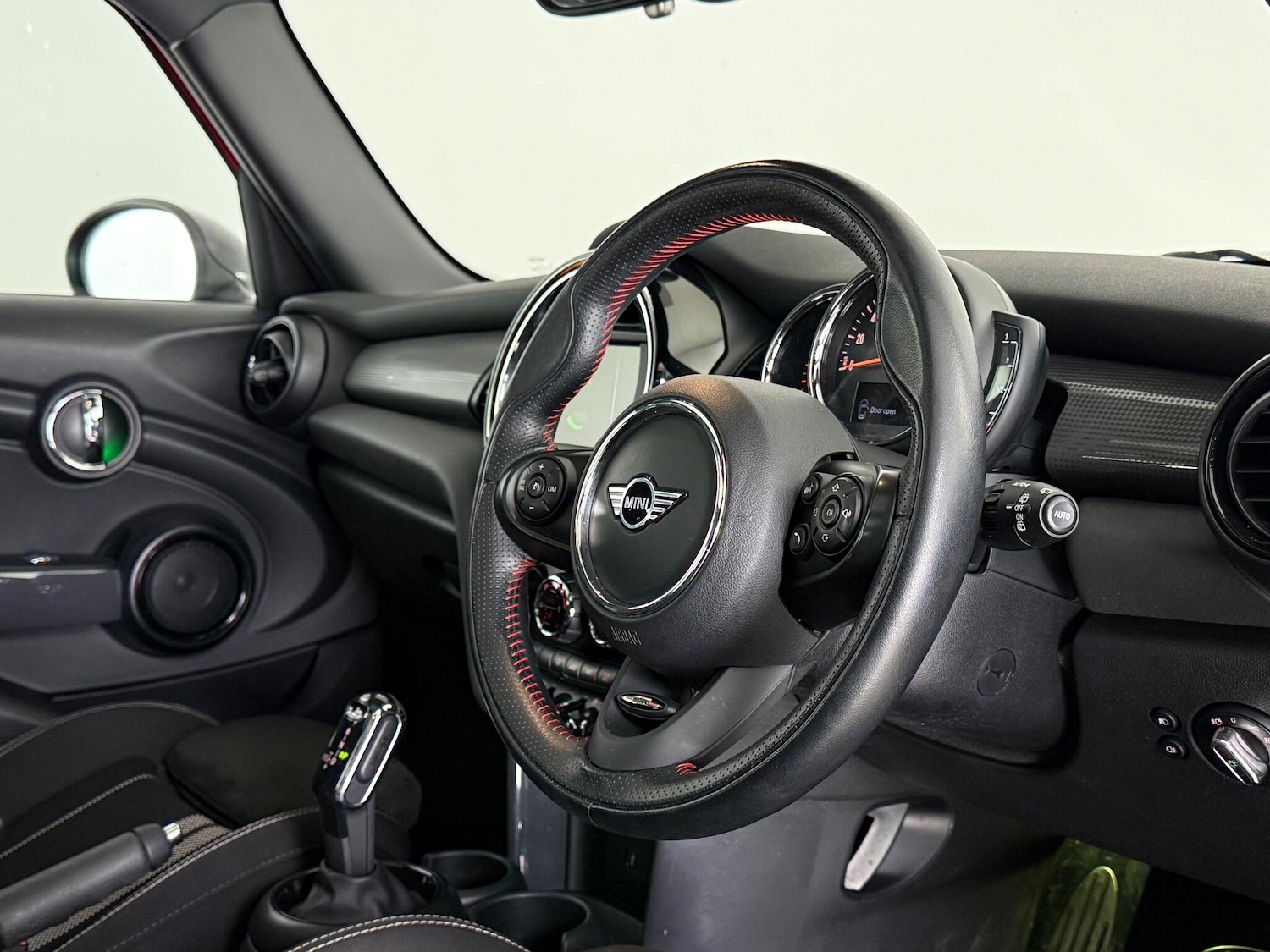 Used MINI Hatch 2019 for sale - 77246605: Photo 15