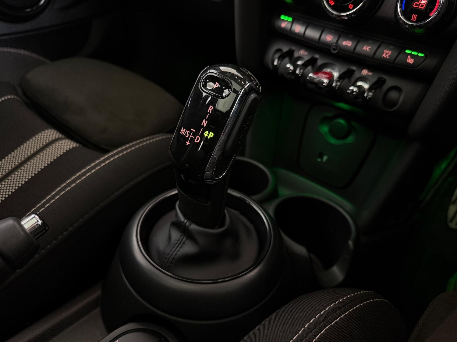 Used MINI Hatch 2019 for sale - 77246605: Photo 23