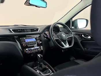 Used Nissan Qashqai 2017 for sale - 79658521: Photo