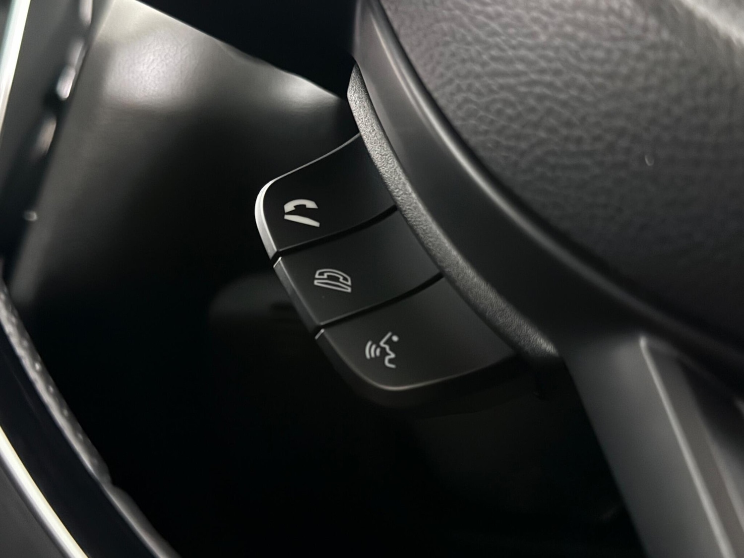 Used Suzuki Swift 2021 for sale - 77221925: Photo 20