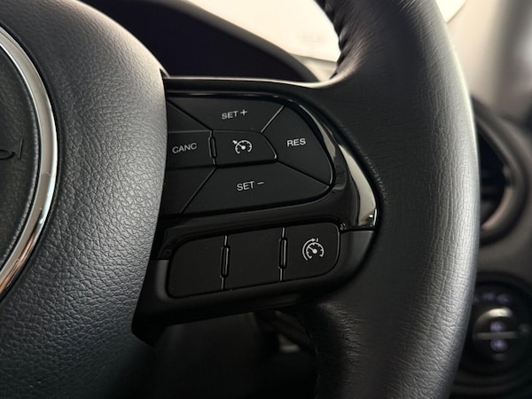 Used Jeep Renegade 2020 for sale - 76256521: Photo 27