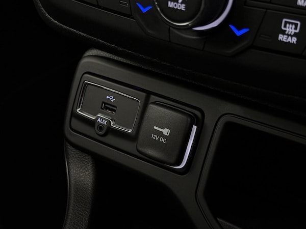 Used Jeep Renegade 2020 for sale - 76256521: Photo 37
