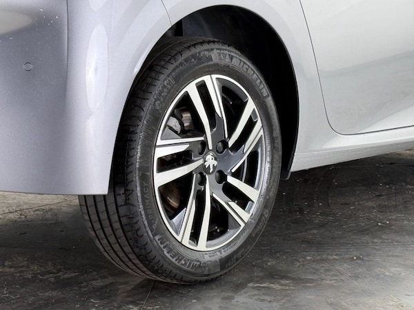 Used Peugeot 208 2023 for sale - 76010508: Photo 12