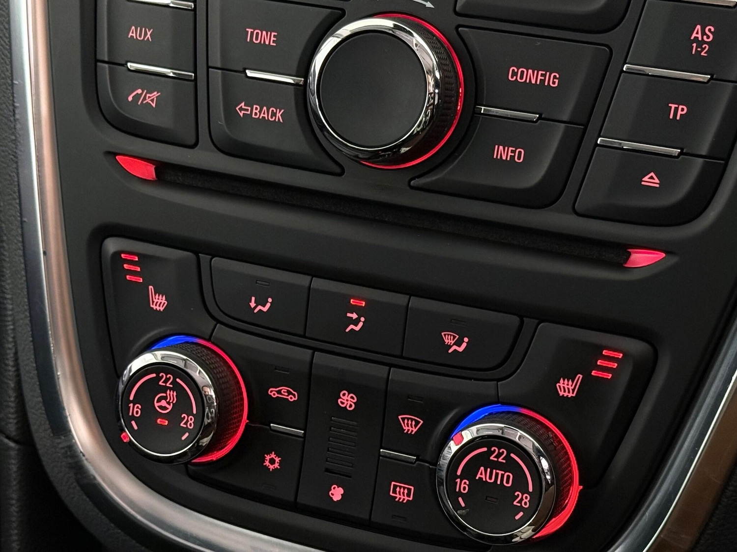 Used Vauxhall Mokka 2016 for sale - 77243295: Photo 29