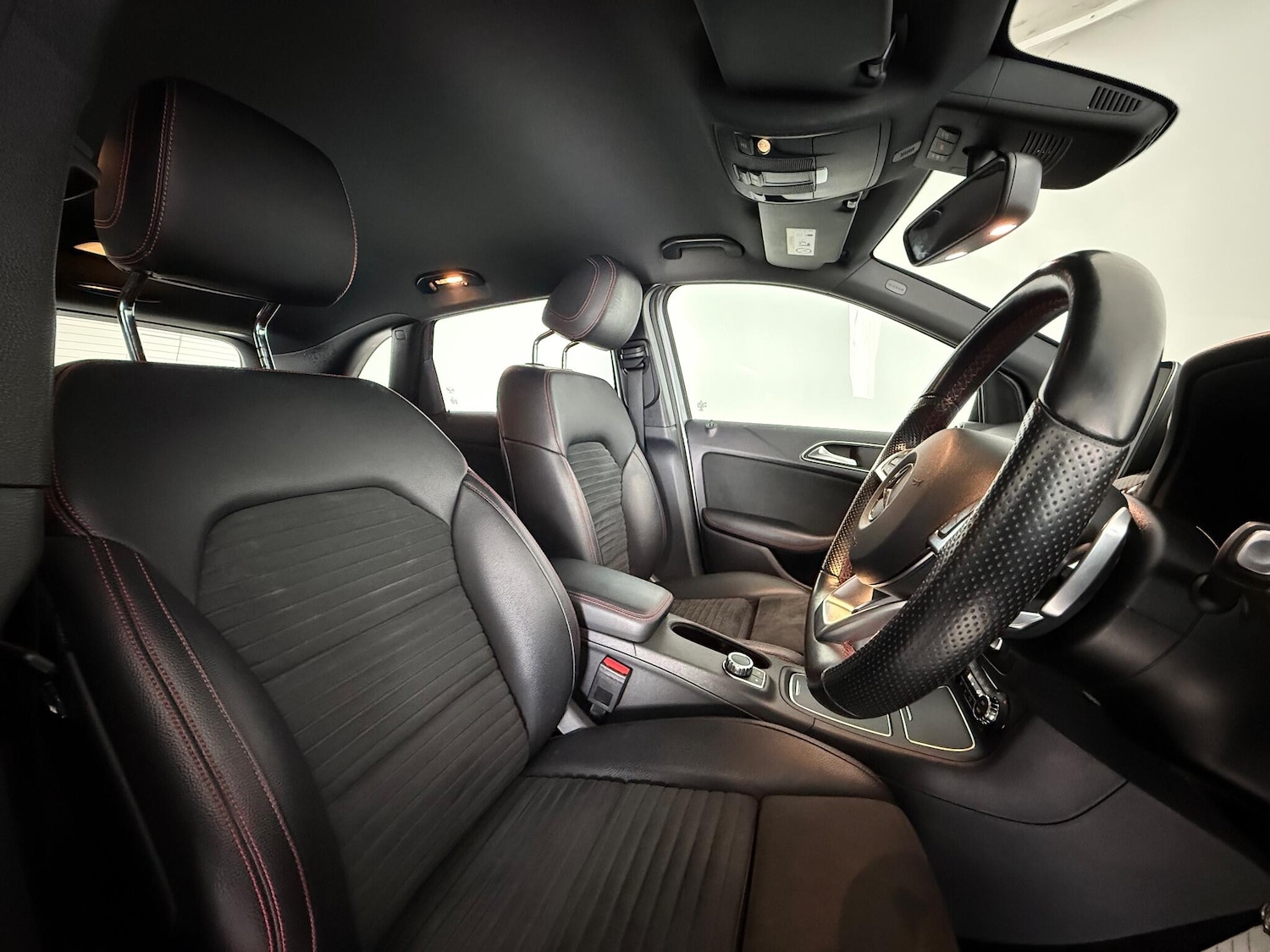 Used Mercedes-Benz B Class 2017 for sale - 77054067: Photo 16