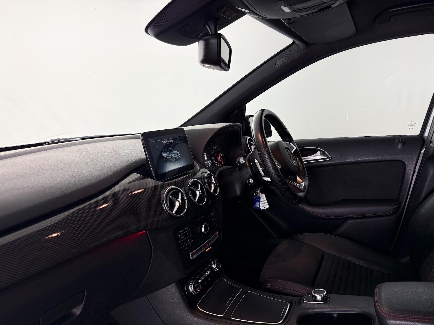 Used Mercedes-Benz B Class 2017 for sale - 77054067: Photo 17