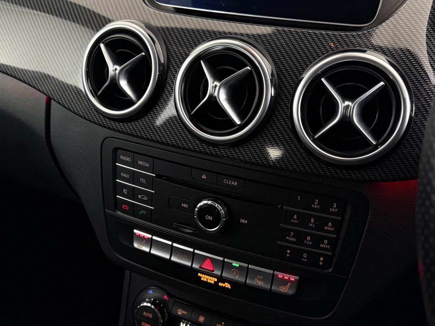 Used Mercedes-Benz B Class 2017 for sale - 77054067: Photo 41