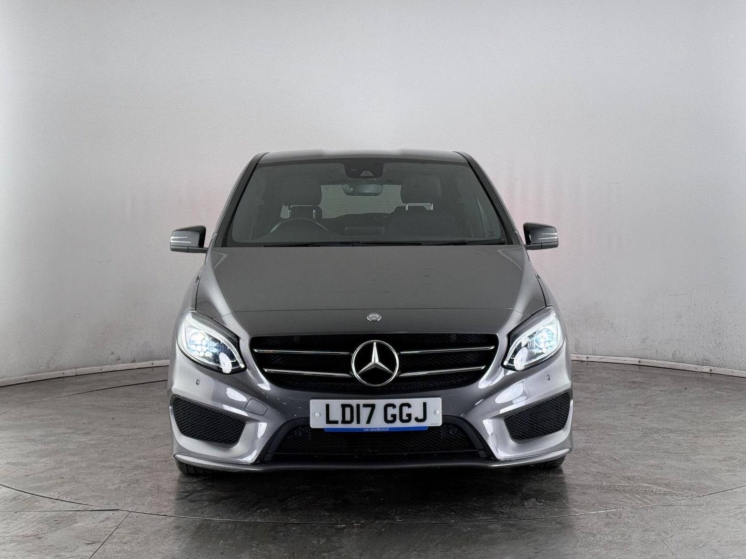 Used Mercedes-Benz B Class 2017 for sale - 77054067: Photo 7