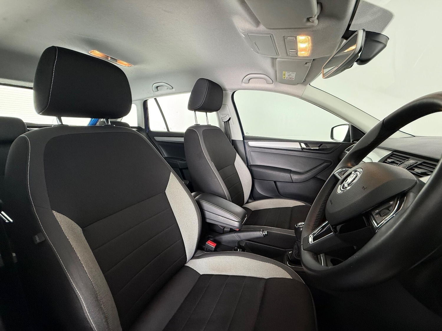 Used Skoda Rapid Spaceback 2017 for sale - 76537739: Photo 16