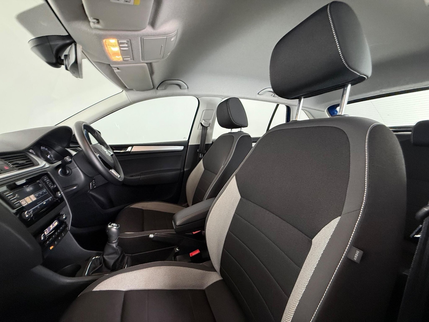 Used Skoda Rapid Spaceback 2017 for sale - 76537739: Photo 18