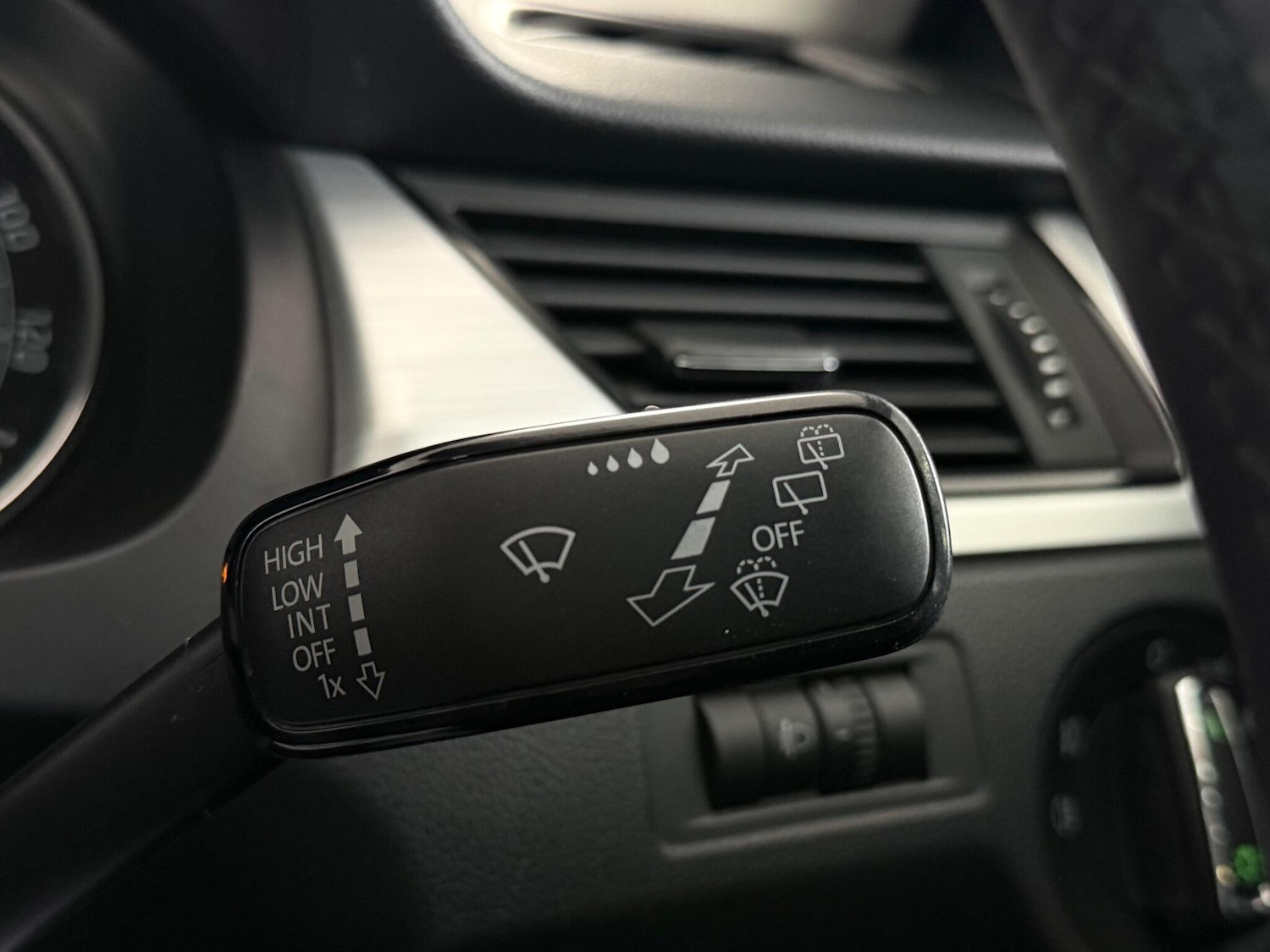 Used Skoda Rapid Spaceback 2017 for sale - 76537739: Photo 27