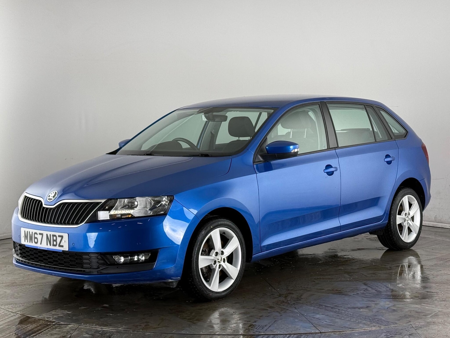 Used Skoda Rapid Spaceback 2017 for sale - 76537739: Photo 3