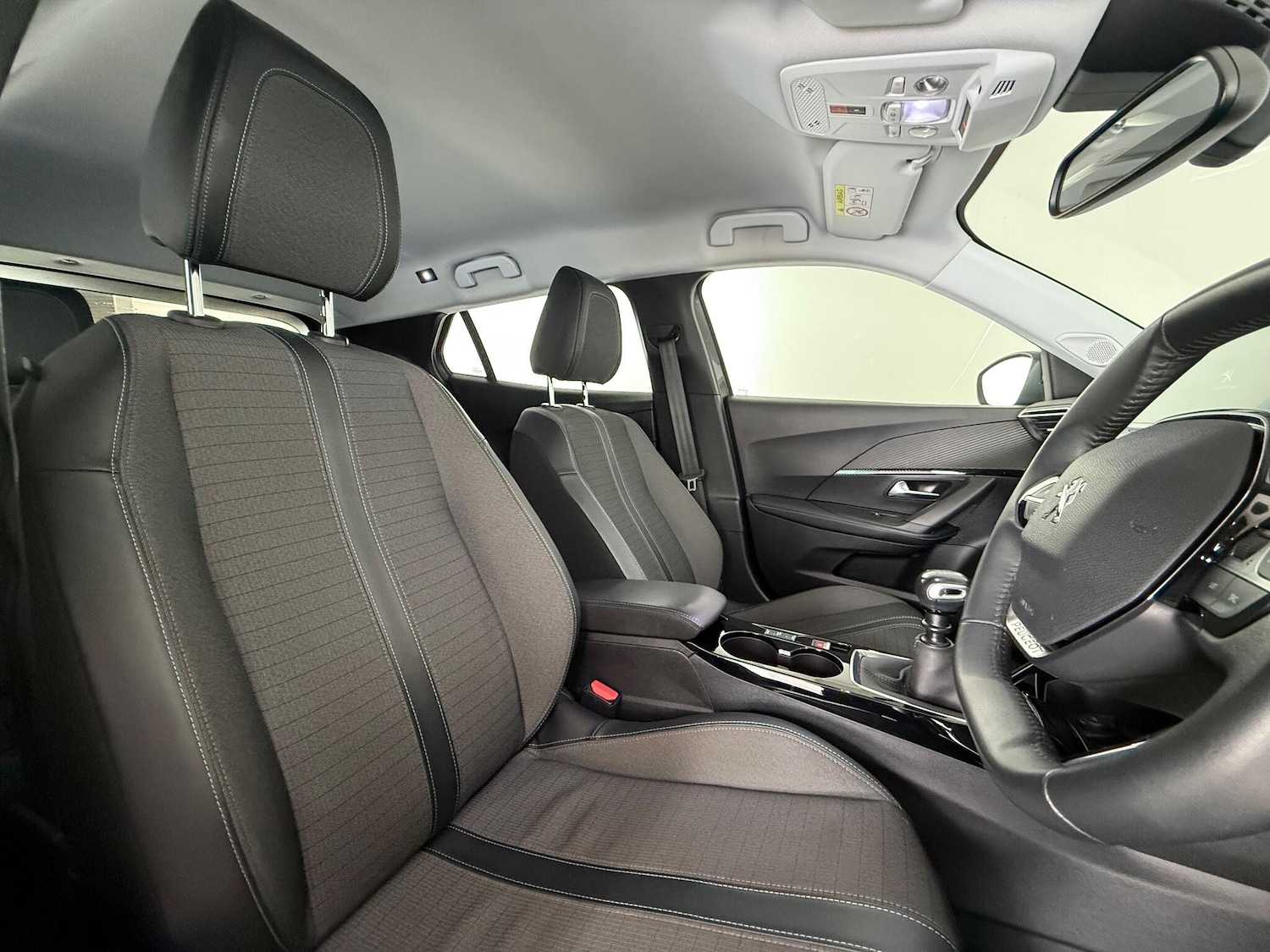 Used Peugeot 2008 2022 for sale - 77222033: Photo 10